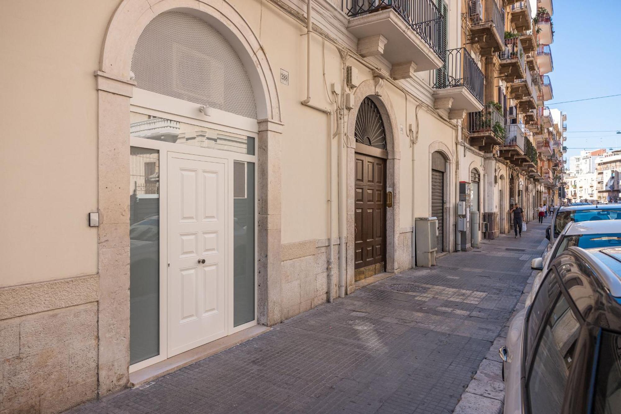 Novum Hospitality Hotel Bari Exterior foto
